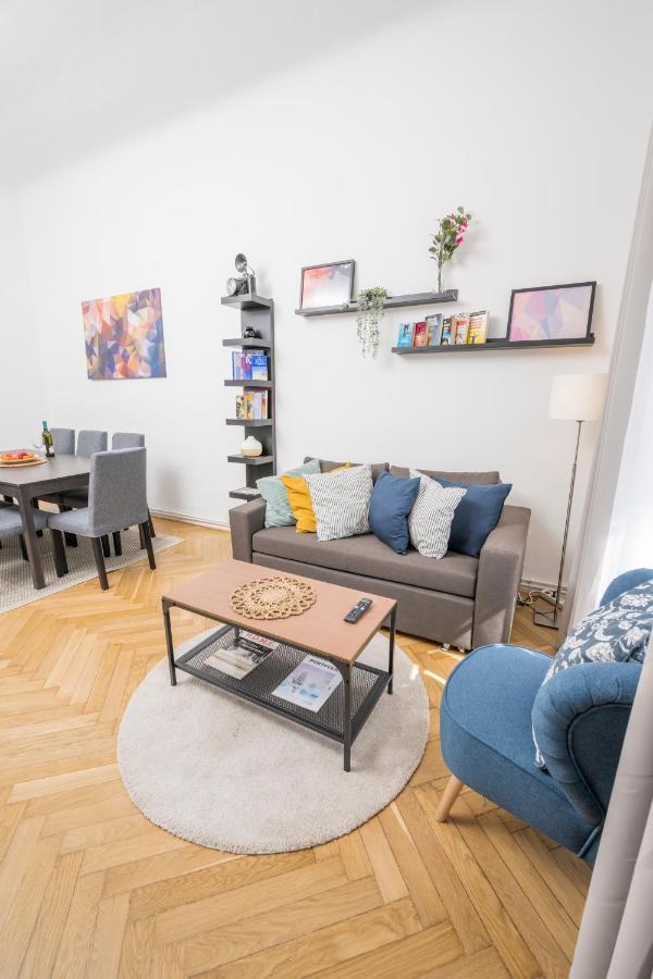 Anna And Friends Apartment Грац Екстериор снимка