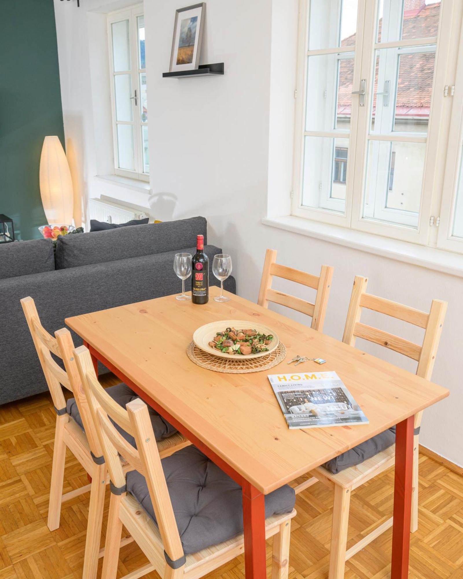 Anna And Friends Apartment Грац Екстериор снимка